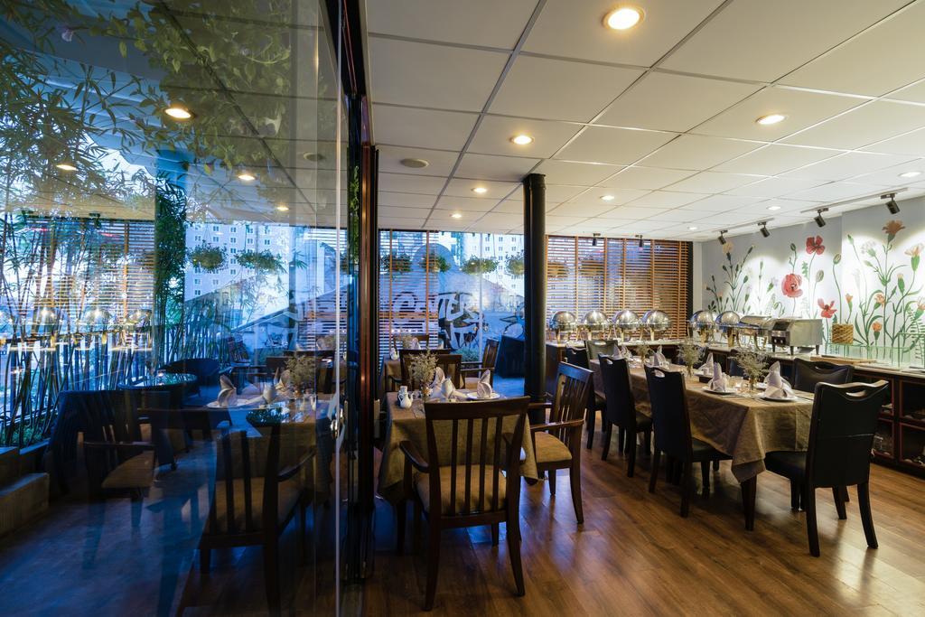 Asian Ruby Center Point Hotel & Spa Хошимін Екстер'єр фото